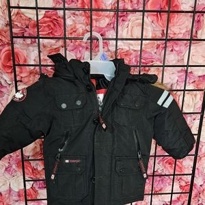 KIDS COAT (2T)(NWOT)
